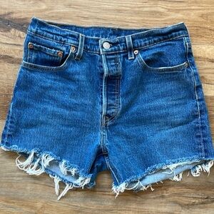 Levi's 501 Classic Button Fly High Rise Cutoff Denim Shorts Size 29